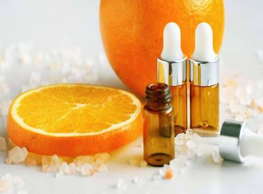 Amazing benefits of vitamin C serum for healthy skin