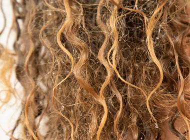 Fight Hair Frizz with These 5 Most Excellent Anti Humidity Products