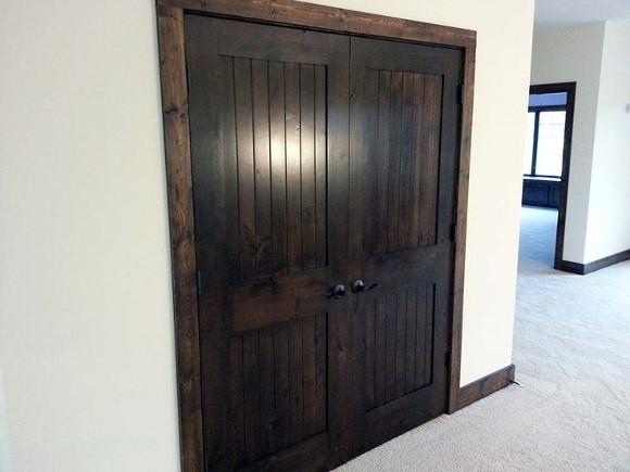 5 Tips For Selecting the Best Finish for Interior Wooden Doors