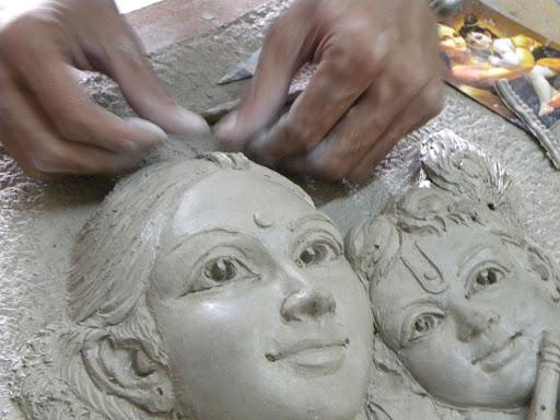 The most effective method to Make Concrete Molds From Plastic Items