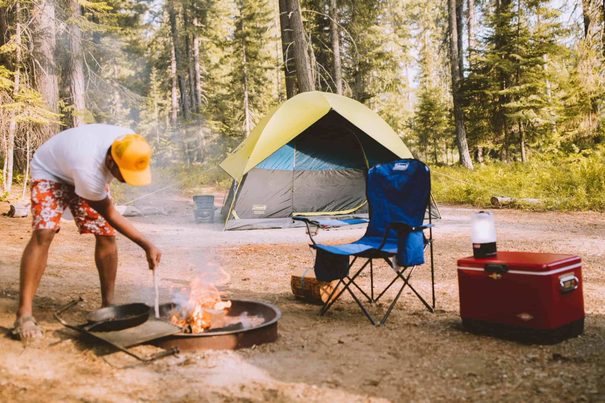 Most Important things to carry while camping