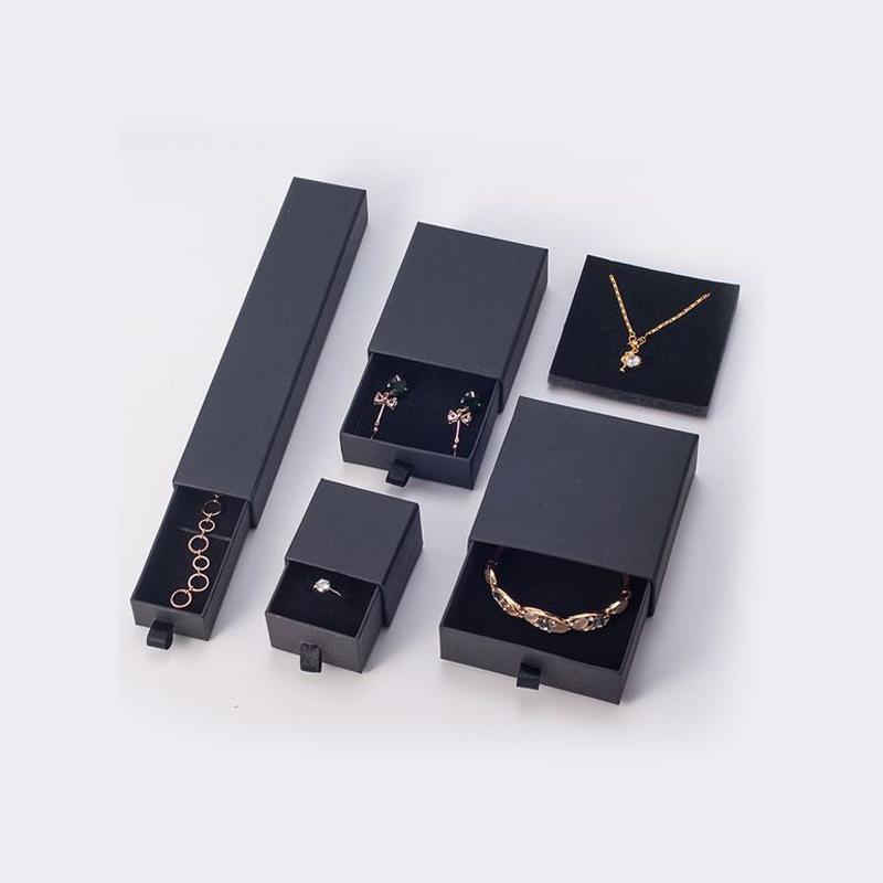 The trending custom printed jewelry boxes