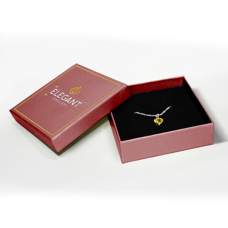 The beautiful custom jewelry packaging