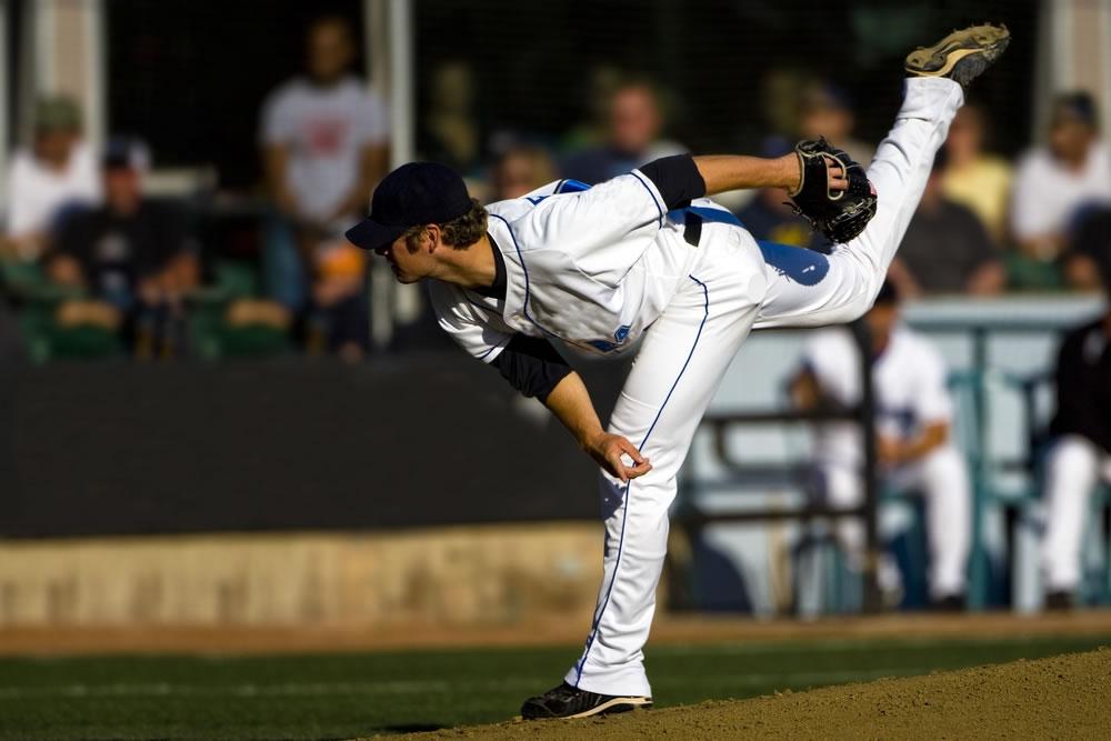 Best Physical Therapy for Baseball Players with Elbow Injuries