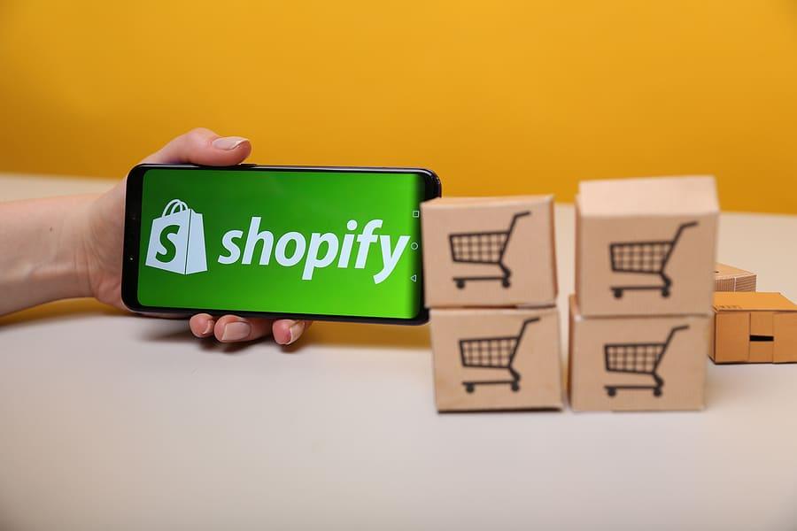 The Best Shopify Fulfillment & Shipping Software