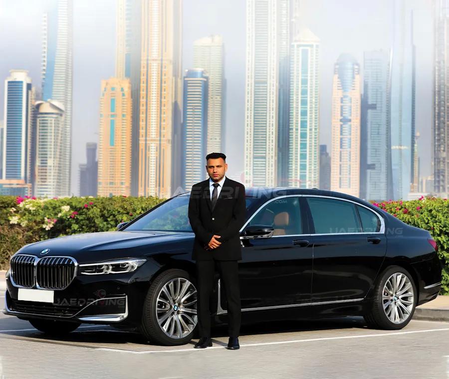 Short Term VIP Car Hire in Dubai for Tourists